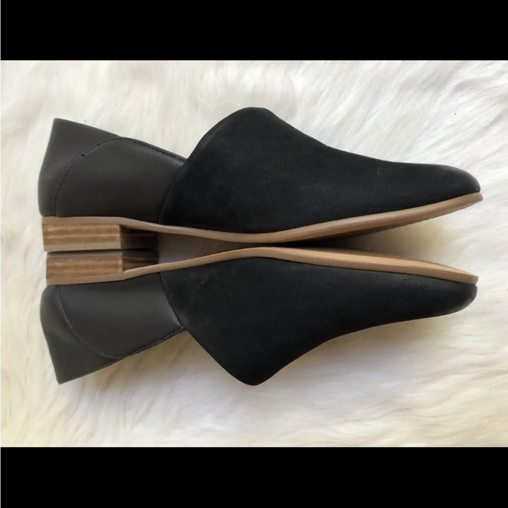 clarks pure tone black